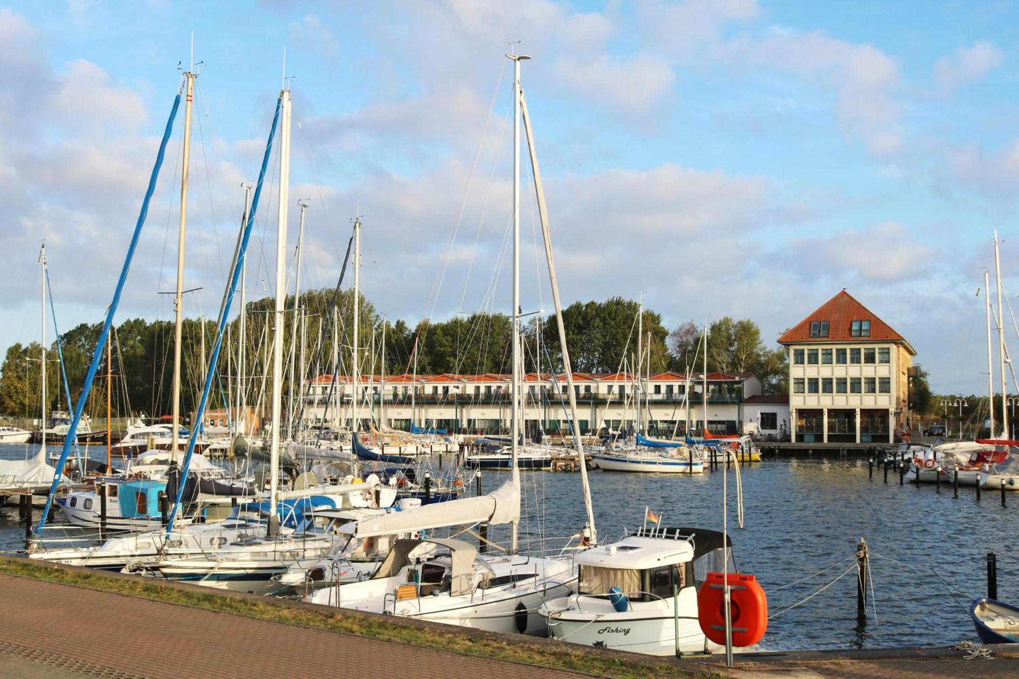 Ferienhaus Quartier18 - Strandnah S3 Karlshagen Exterior photo